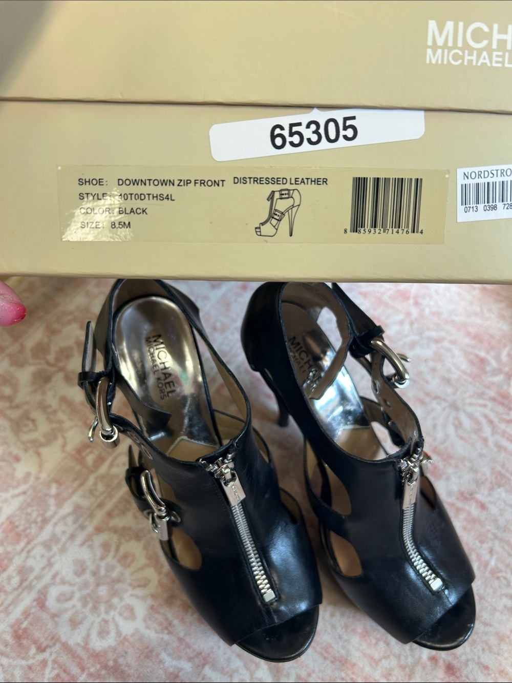 EUC Michael Kors Black Leather Cutout Peep-Toe Heels with Front Zipper - Picture 2 of 5